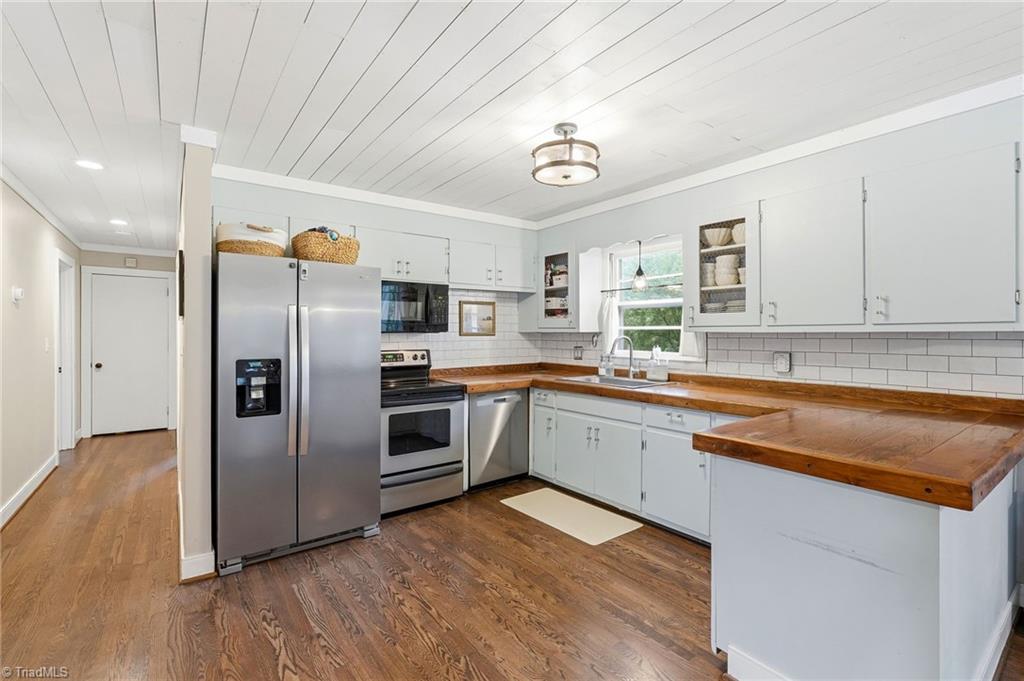 property viewer photo 6