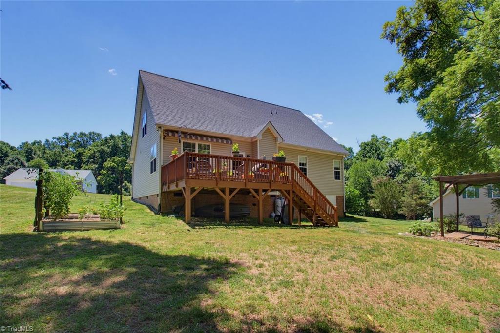 main property photo 4