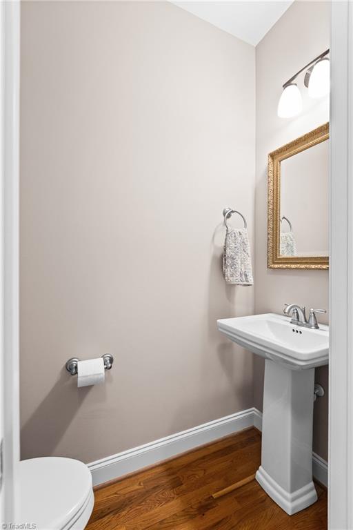 main property photo 28