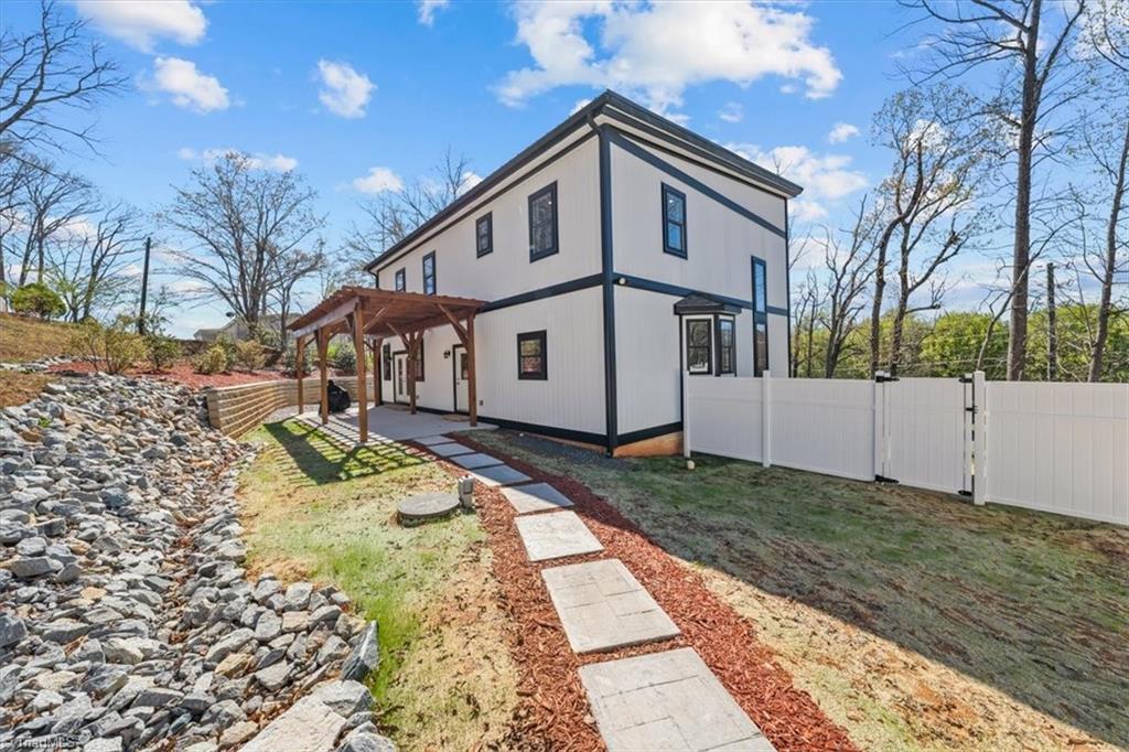 main property photo 43