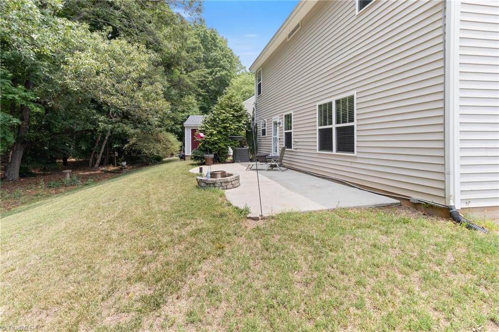 main property photo 33