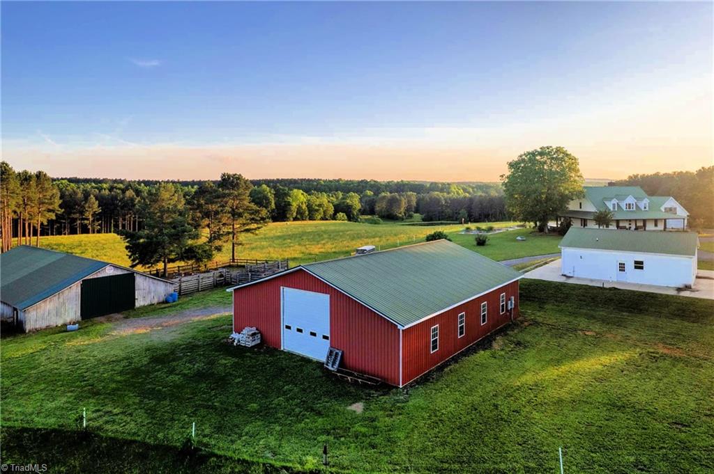 main property photo 32