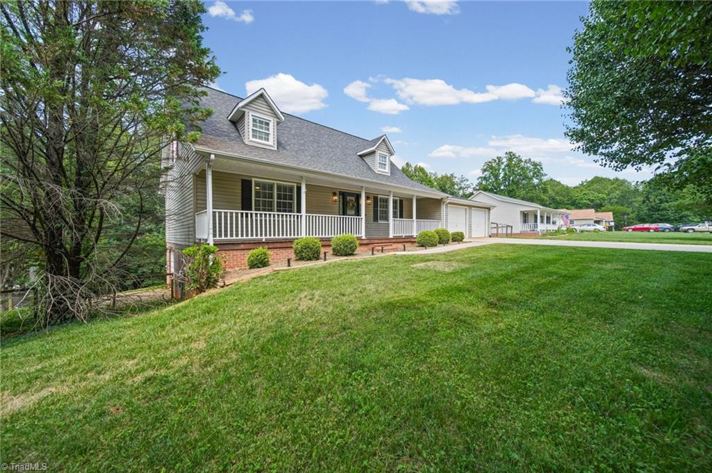 main property photo 7