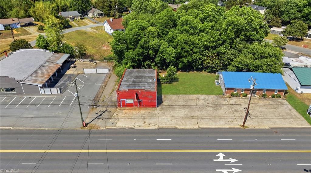 main property photo 5