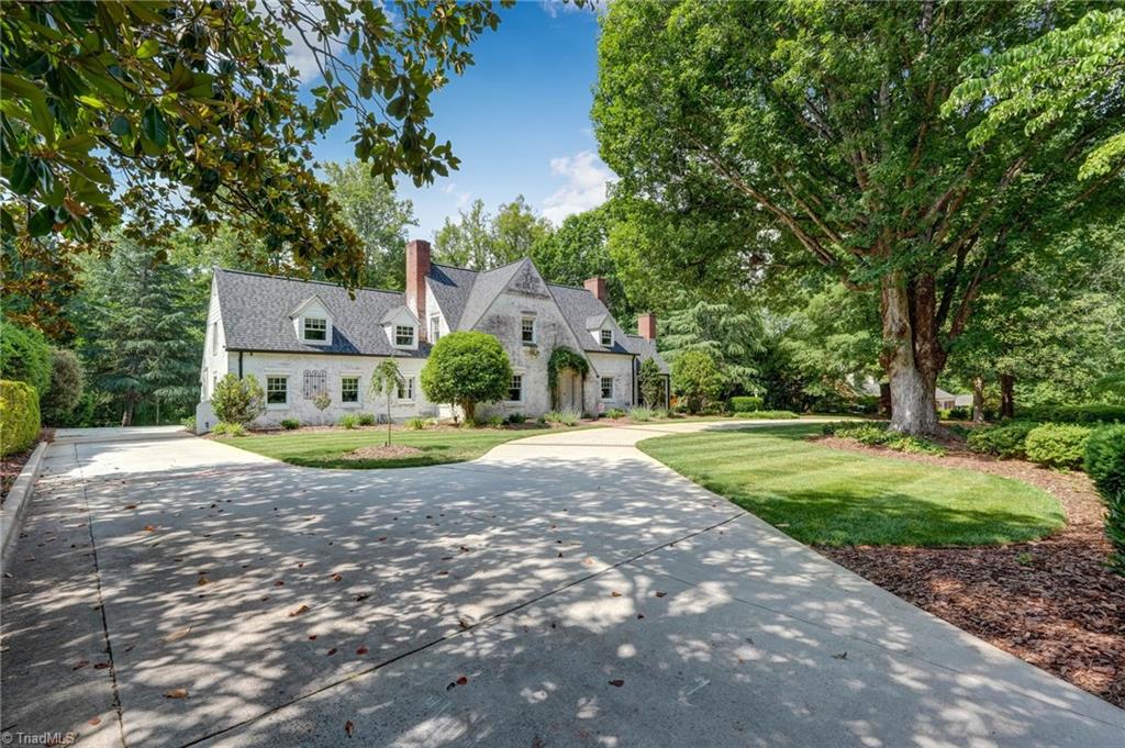 main property photo 9