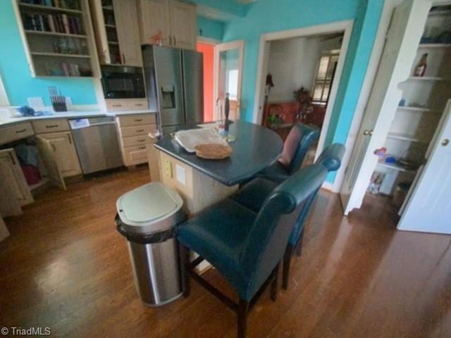 main property photo 6