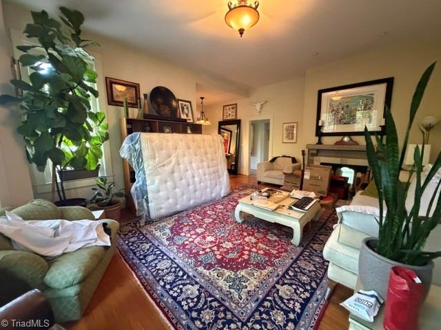 main property photo 10