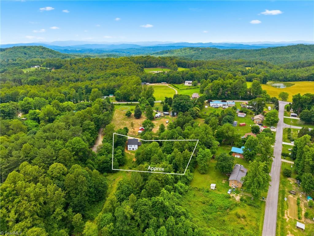 main property photo 33