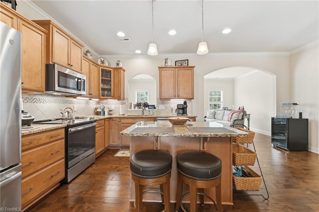 main property photo 14
