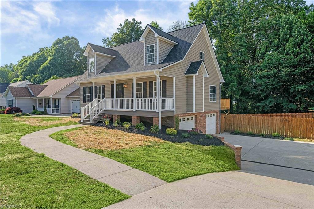 main property photo 2