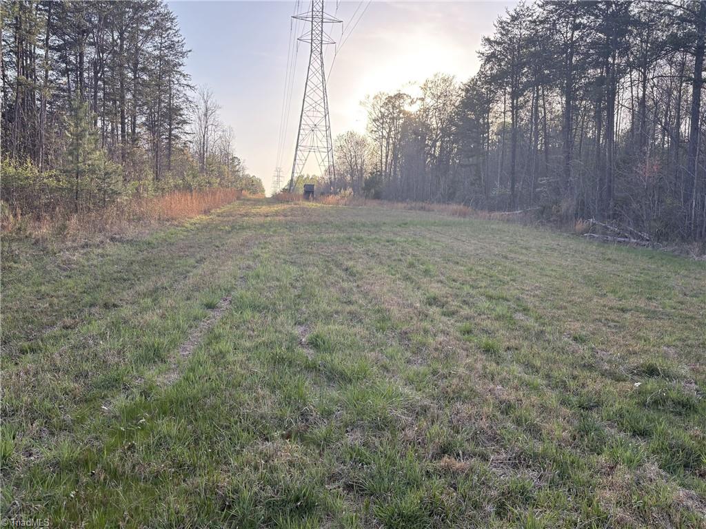 main property photo 19