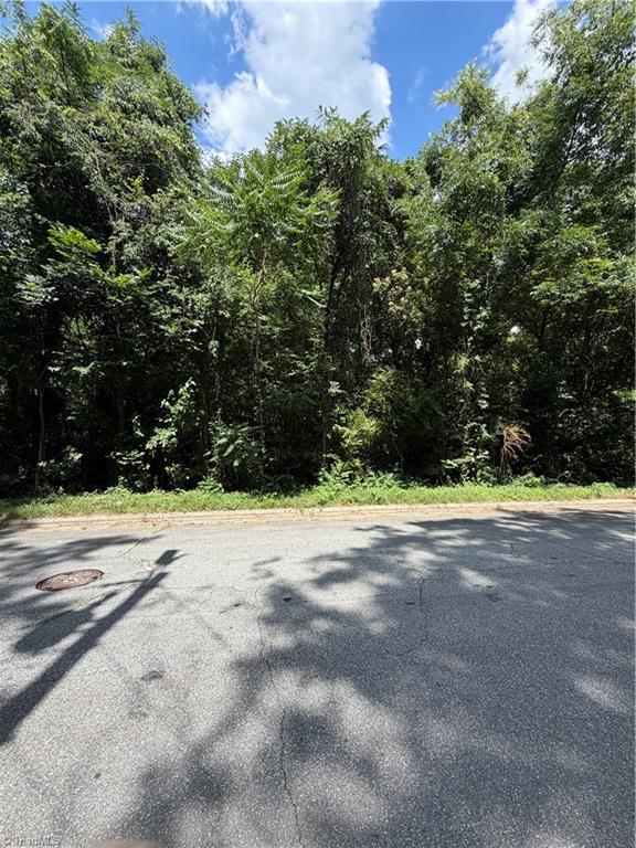 main property photo 8