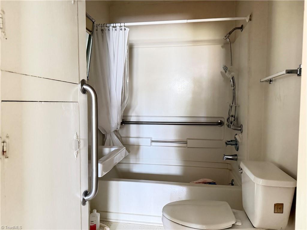 main property photo 29