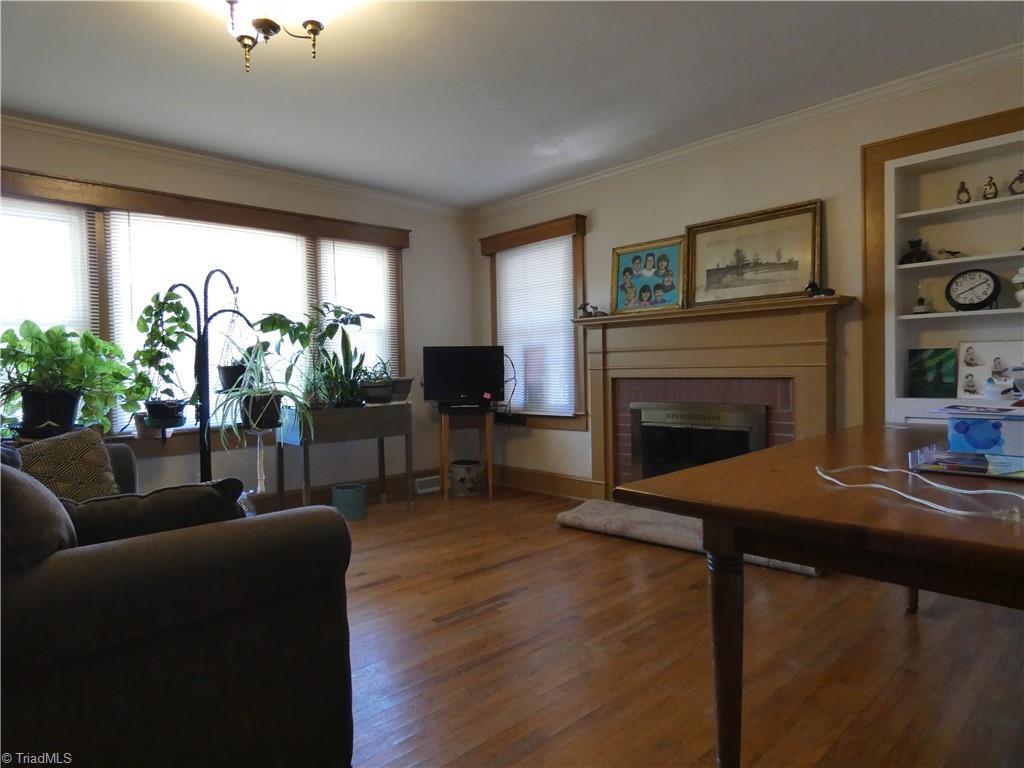 main property photo 5