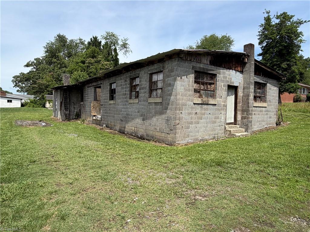 main property photo 26