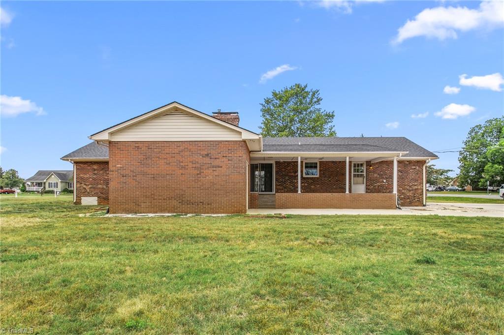 main property photo 32