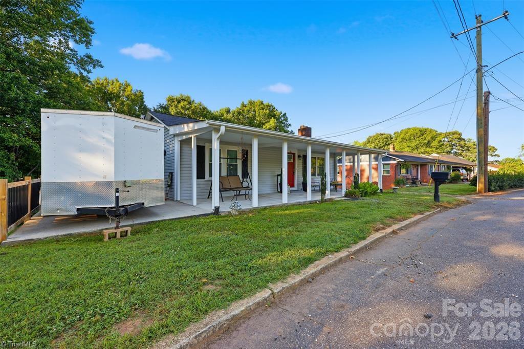 main property photo 38