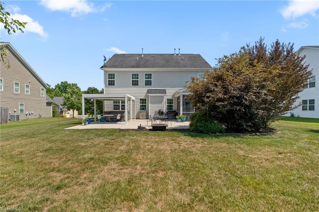 main property photo 39