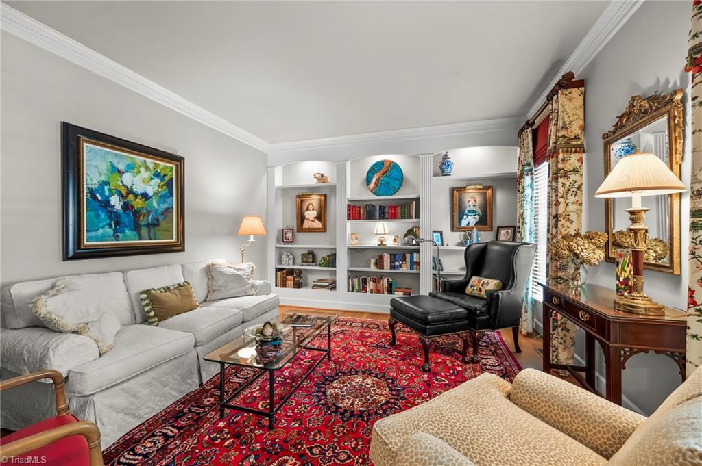 main property photo 4