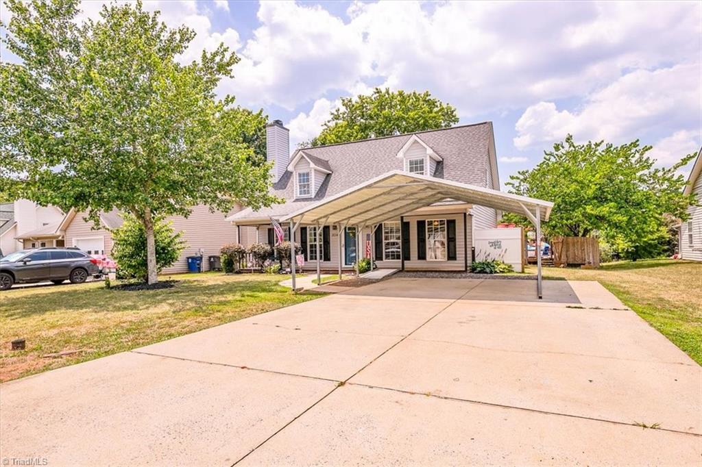 main property photo 4