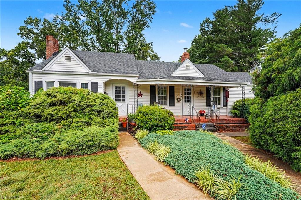 main property photo 2