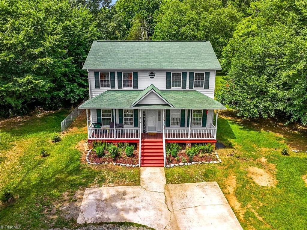 main property photo 3