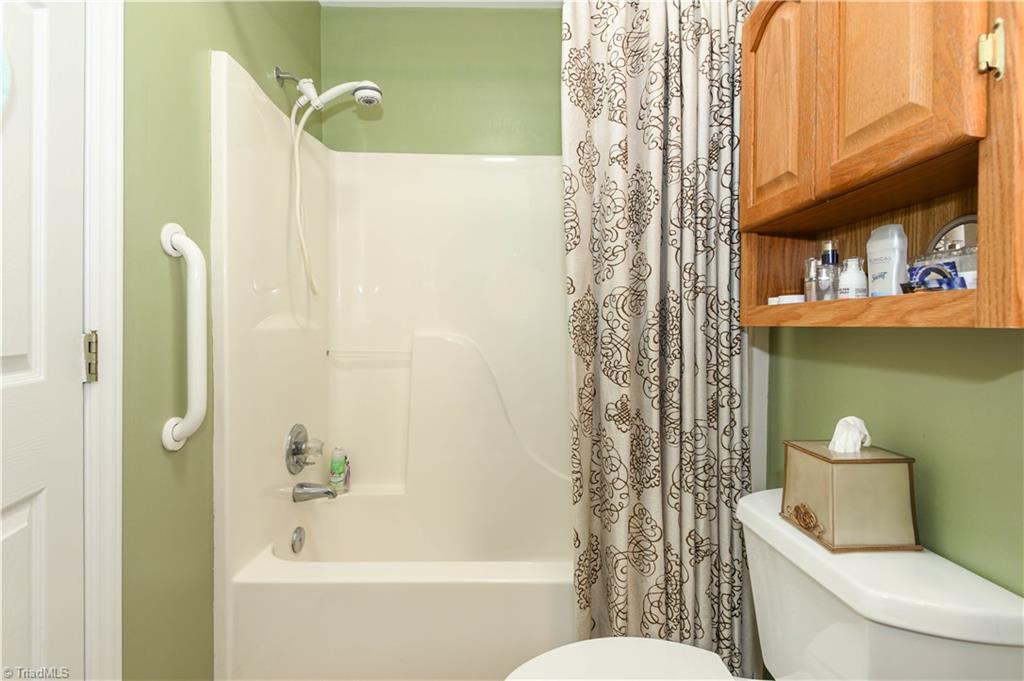 main property photo 19