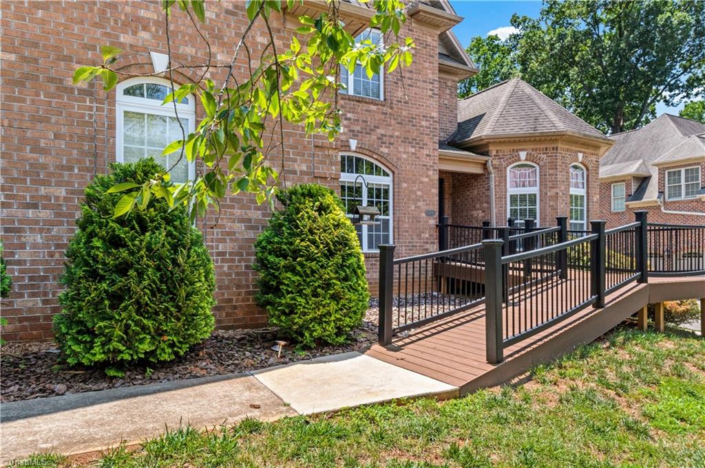 main property photo 41