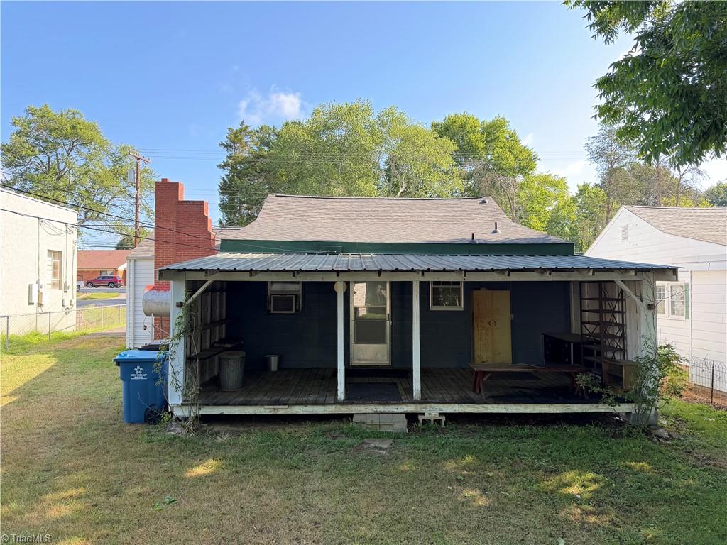 main property photo 18