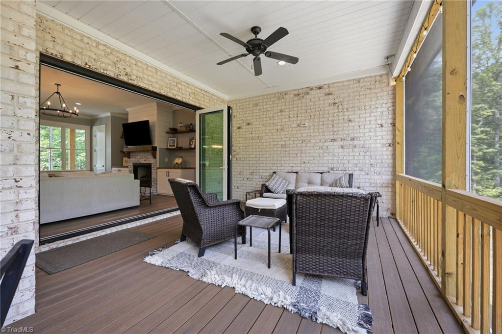 main property photo 45