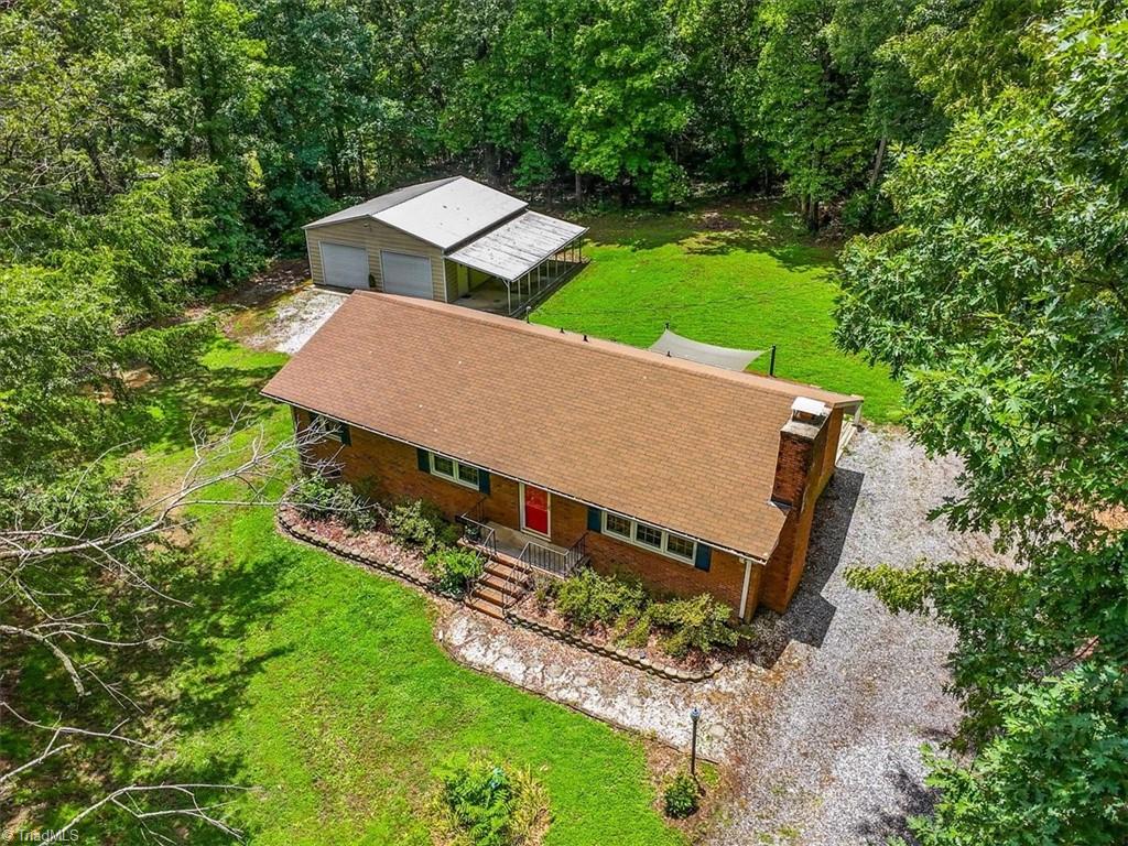 main property photo 35