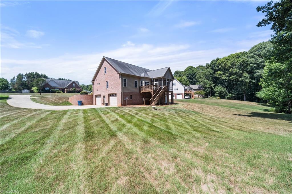 main property photo 41