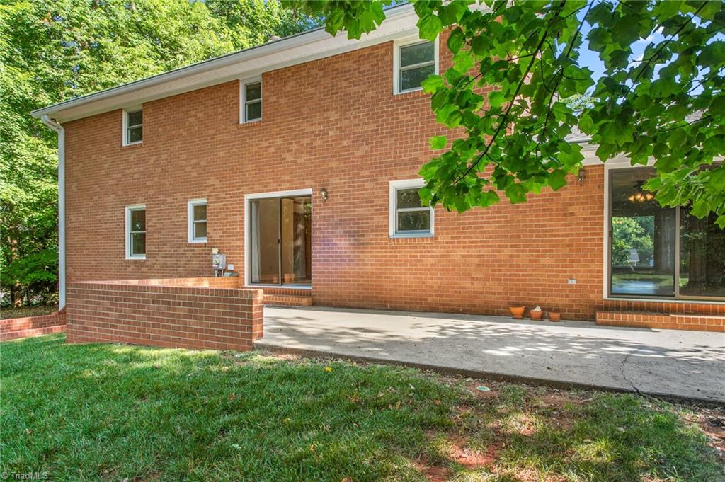 main property photo 40