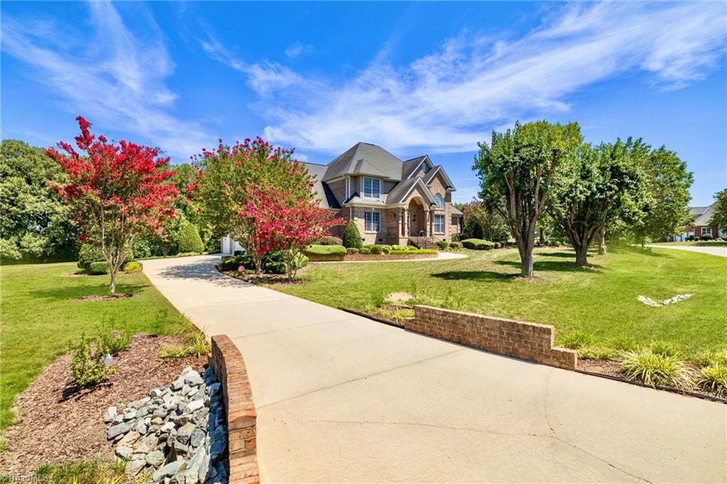 main property photo 41