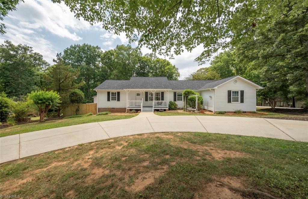 main property photo 2