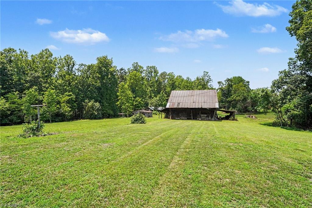 main property photo 39