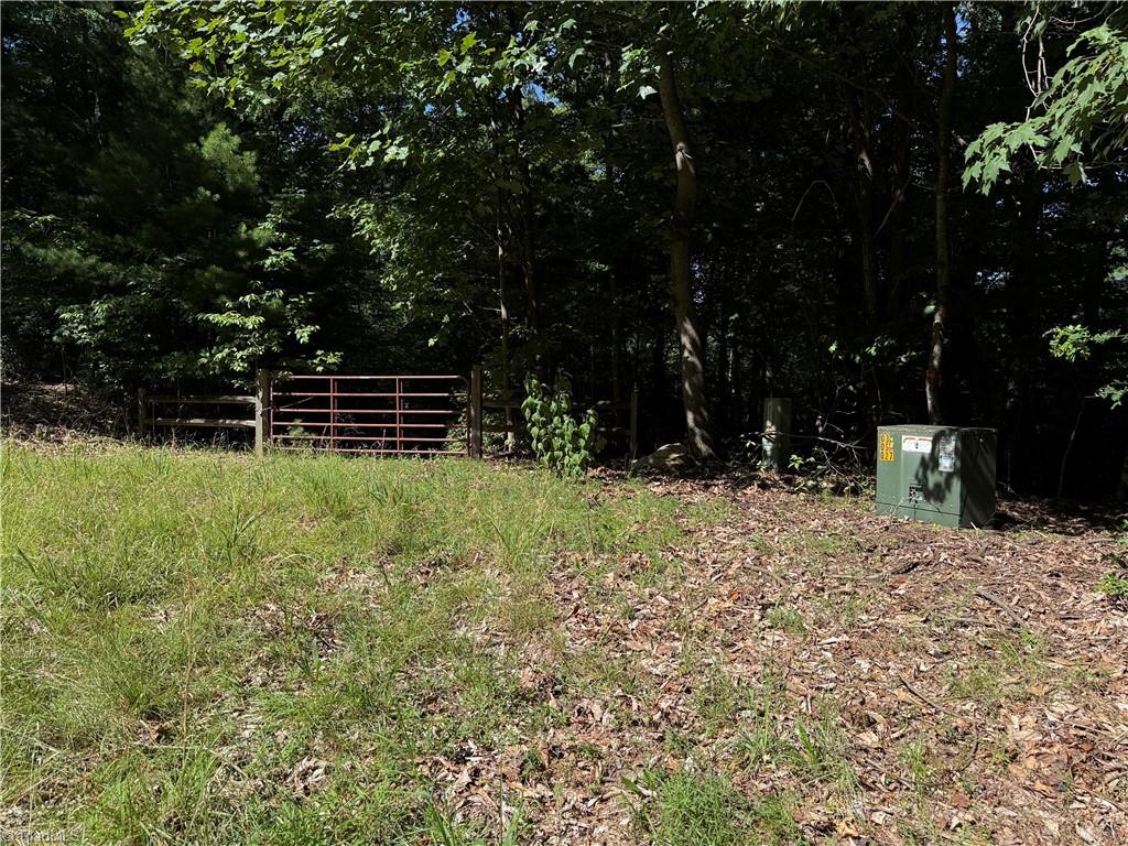 main property photo 17