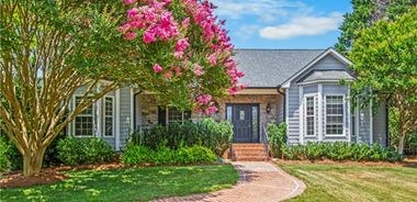 image of property with 3 Bed | 3 Bath | 3,873 Sqft
