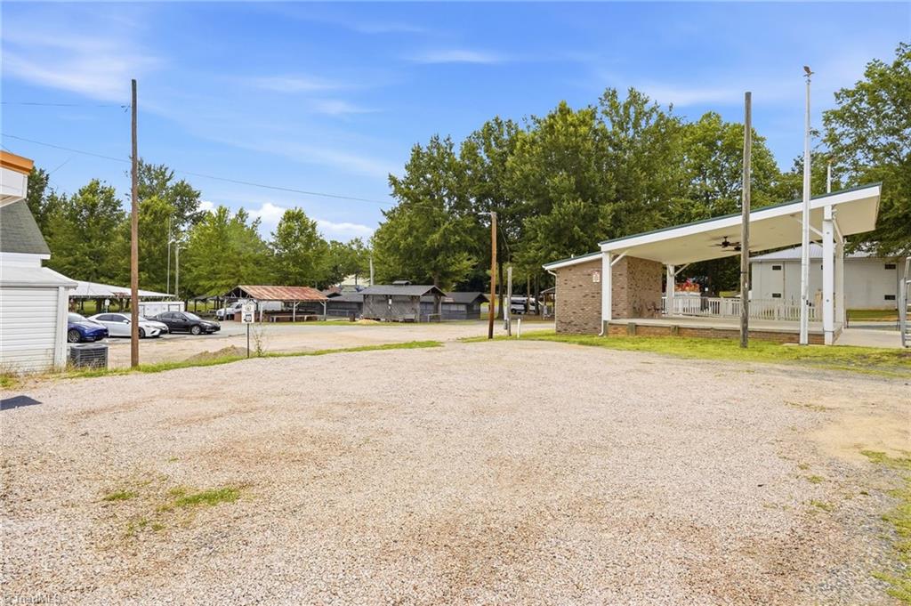 main property photo 47