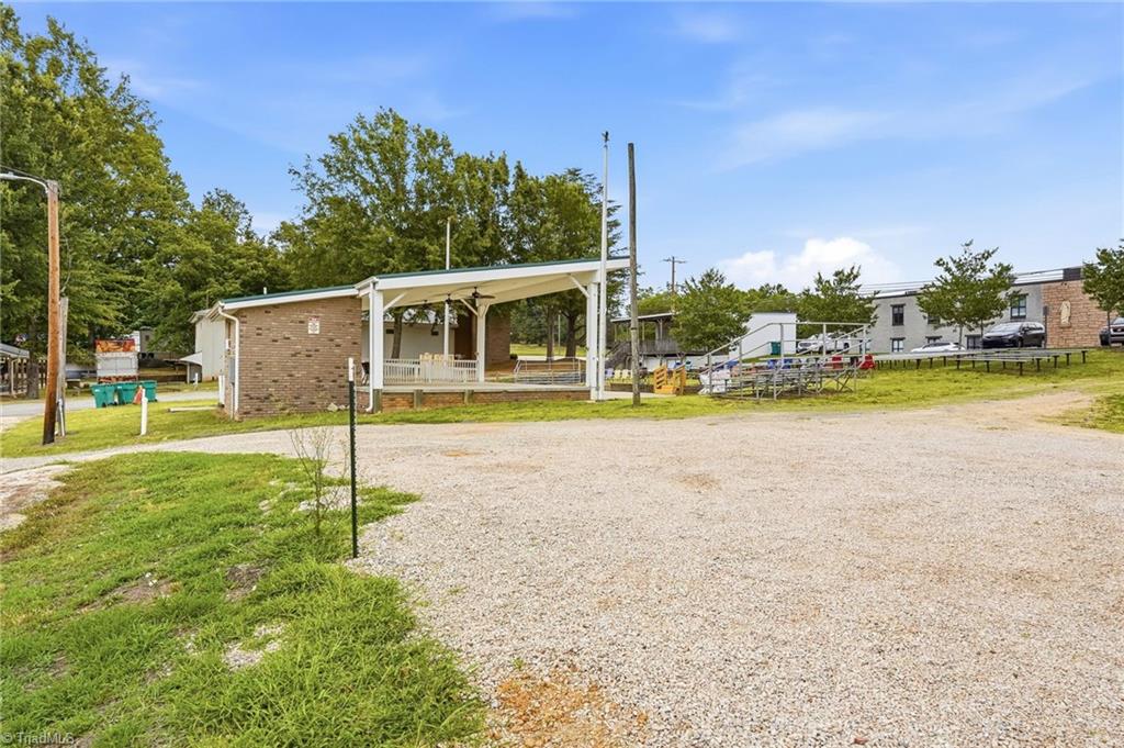 main property photo 48