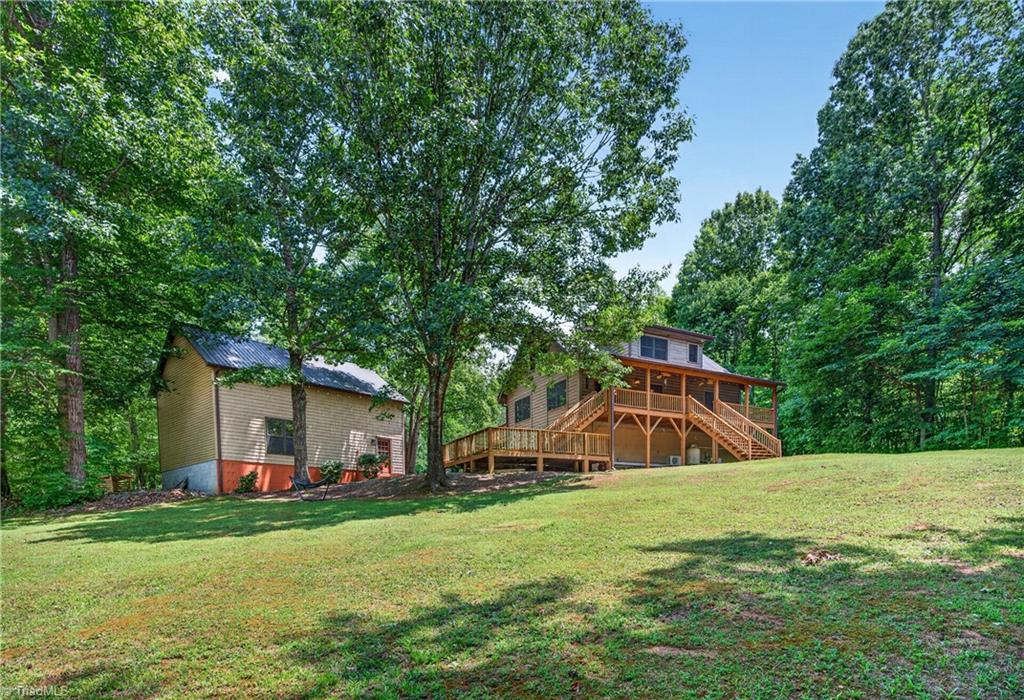 main property photo 40