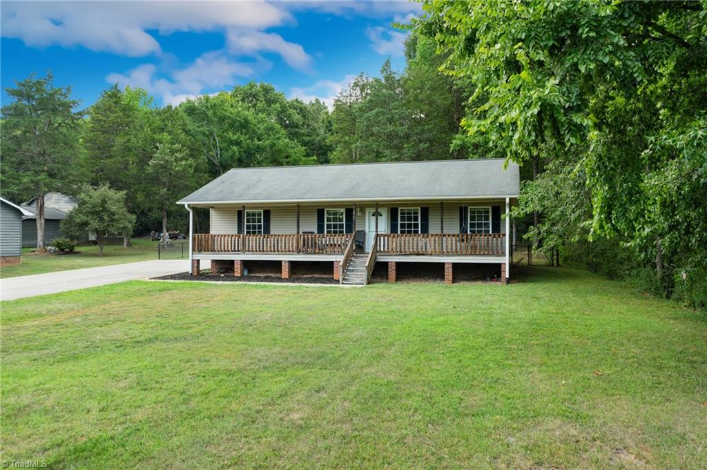 main property photo 23