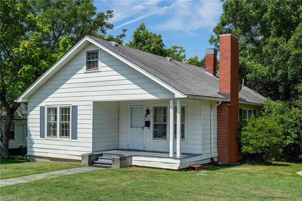 main property photo 3
