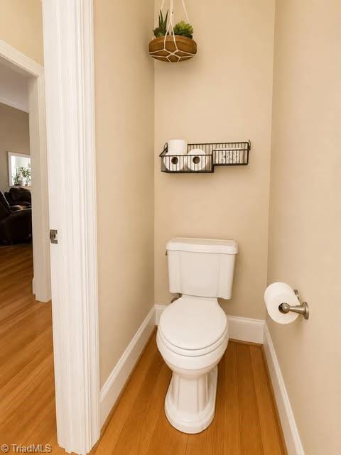 main property photo 28