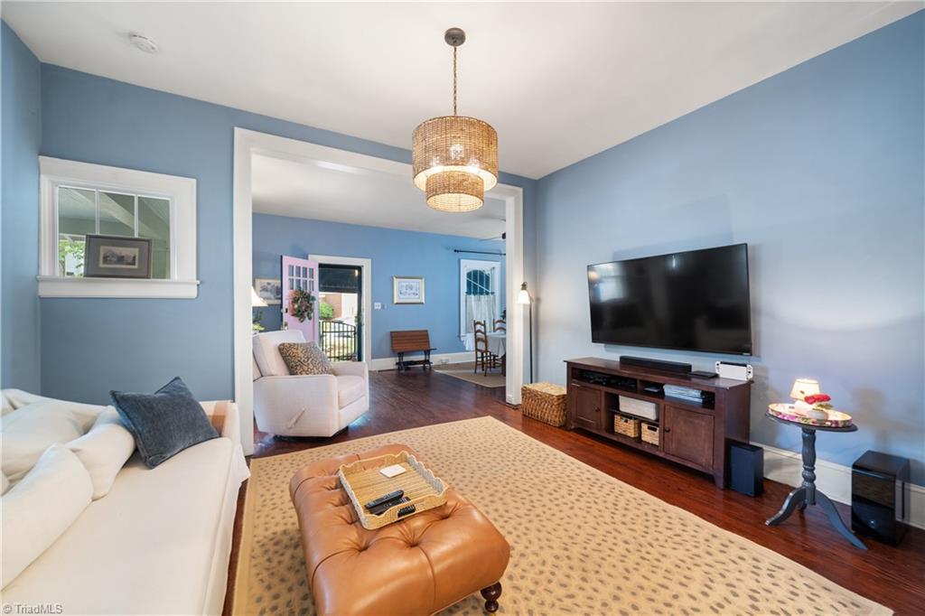 main property photo 12