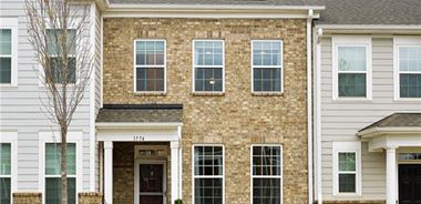 image of property with 3 Bed | 2 Bath | 1,593 Sqft
