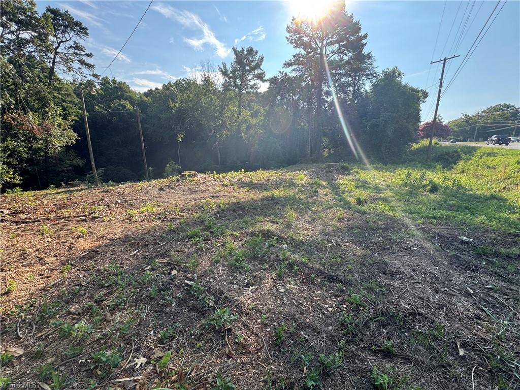 main property photo 13