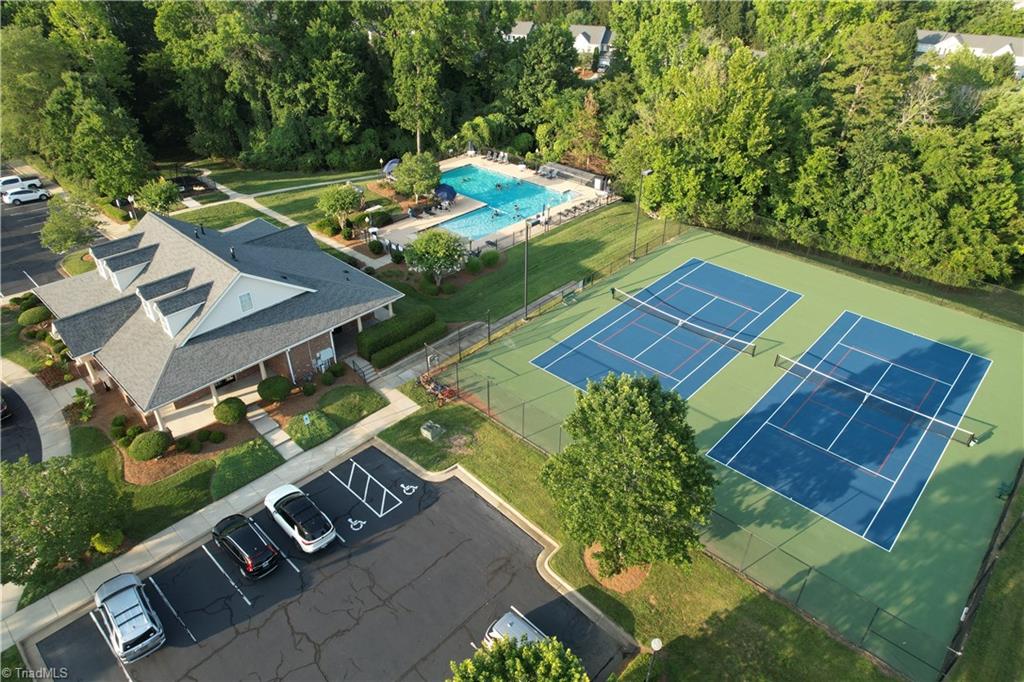 main property photo 49