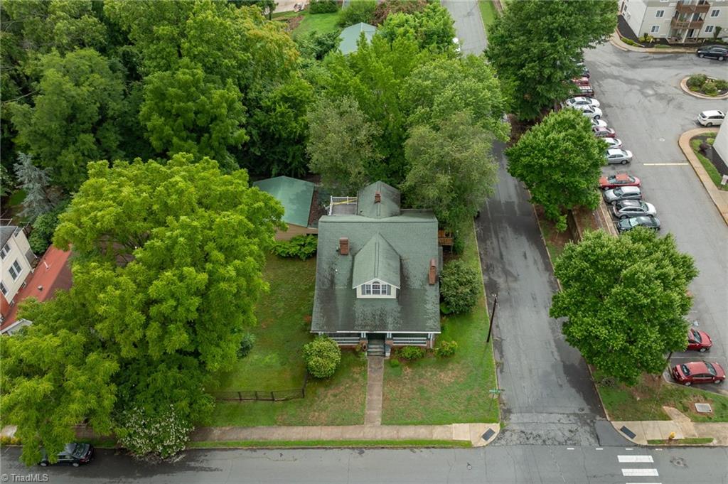main property photo 48