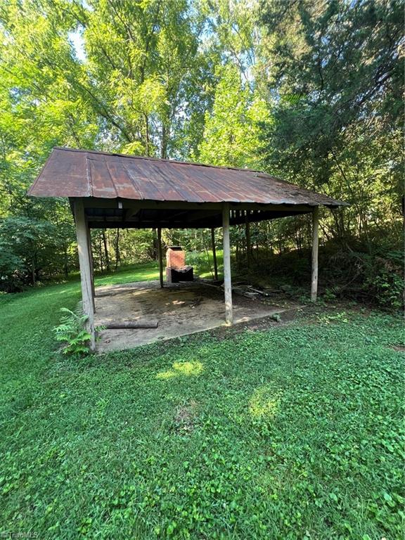 main property photo 24